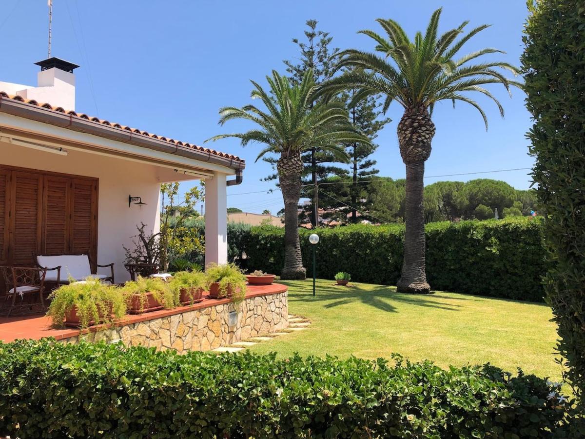Le Tre Palme Villa Fontane Bianche Exterior photo